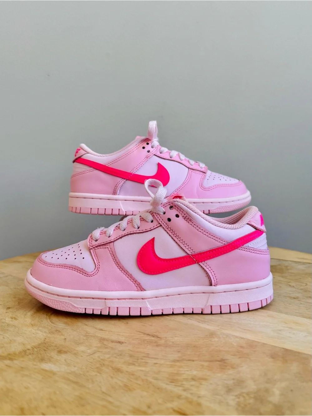Nike Dunk Low Triple Pink Girls size 4Y athletic leather shoes
